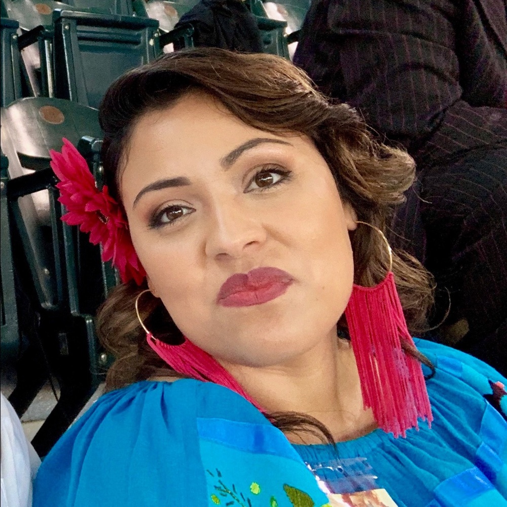 Meet your Posher, Kitty